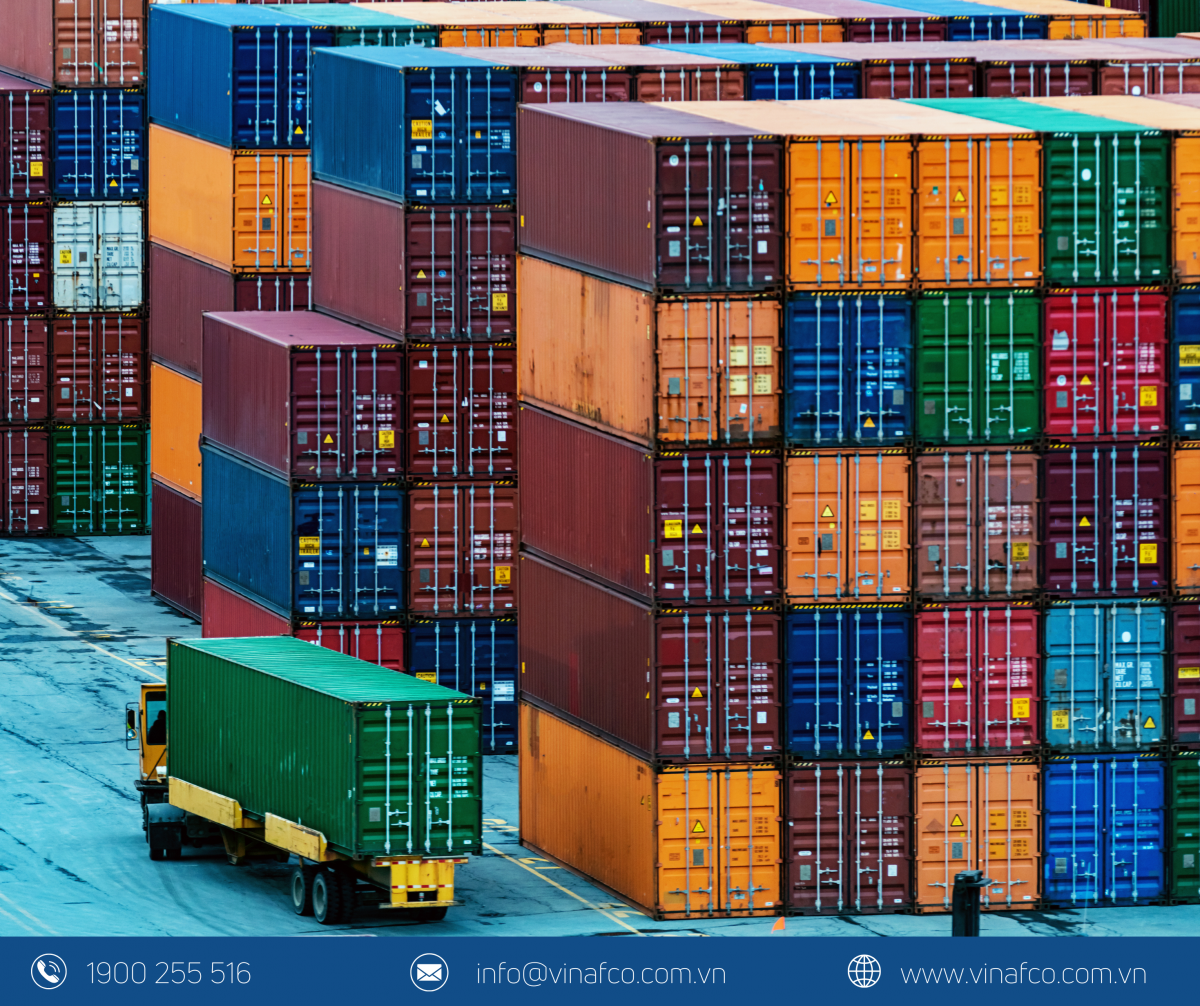van chuyen container